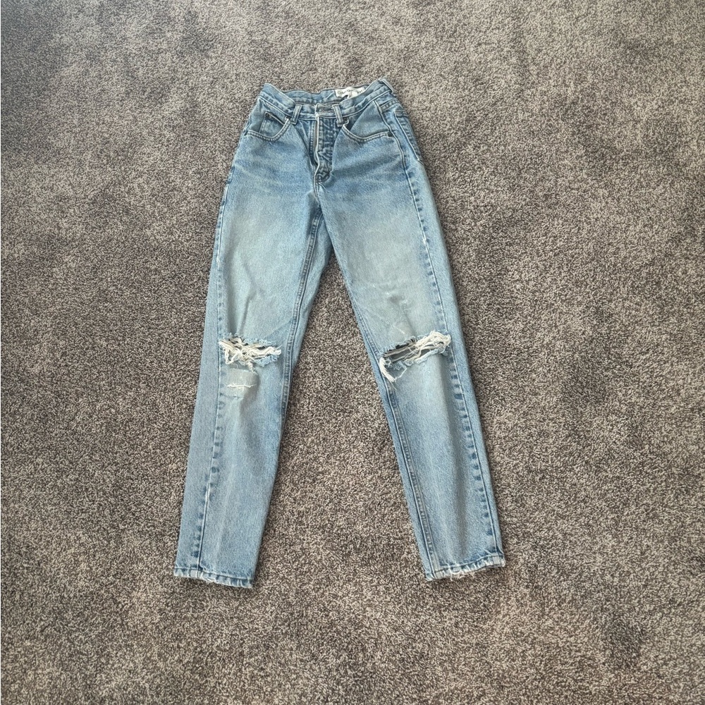 Calvin Klein Sport Jeans Vintage & Rare-Union Made
Fits Sz 24”, EUC